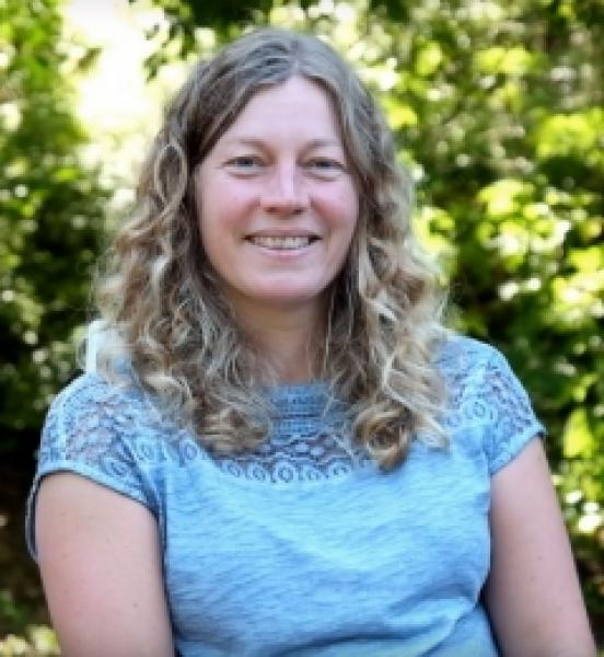 Kookboek: Geef je ogen de kost in Netherlands from Karin Hogenboom and Tanja Stevens